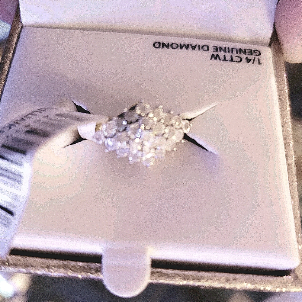 Diamond ring